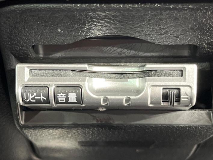 2013 Subaru Exiga DBA-YAM (UW-69f95edeafff3)[16]