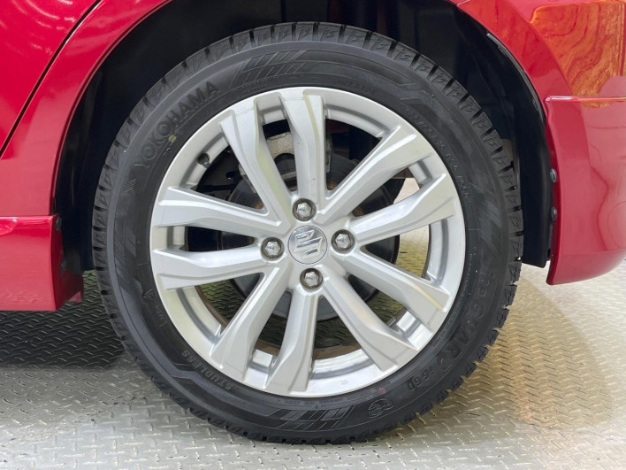 2013 Suzuki Swift DBA-ZC72S (UW-69f95ee37876d)[27]
