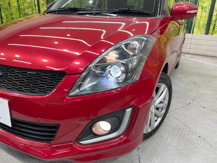 2013 Suzuki Swift DBA-ZC72S (UW-69f95ee37876d)[25]