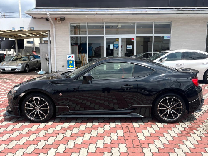 2017 Toyota 86 DBA-ZN6 (UW-69f95ee4ad346)[10]