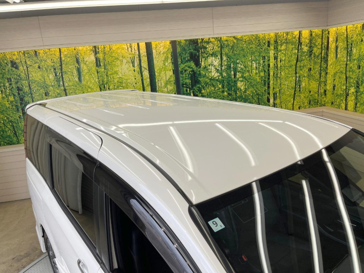 2017 Toyota Noah DBA-ZRR80W (UW-69f95ee737b8b)[27]