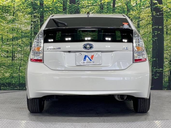 2010 Toyota Prius DAA-ZVW30 (UW-69f95ef163dff)[17]