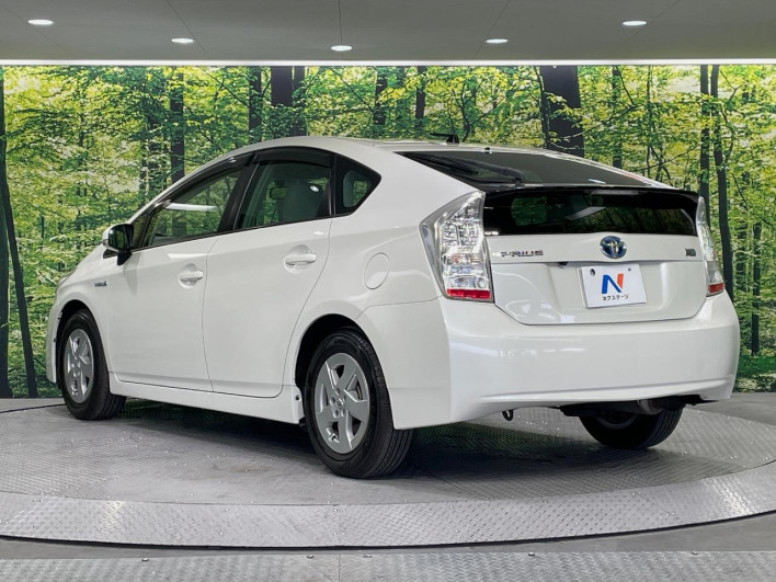 2010 Toyota Prius DAA-ZVW30 (UW-69f95ef163dff)[18]