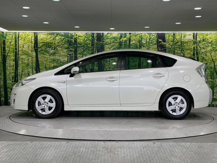 2010 Toyota Prius DAA-ZVW30 (UW-69f95ef163dff)[19]