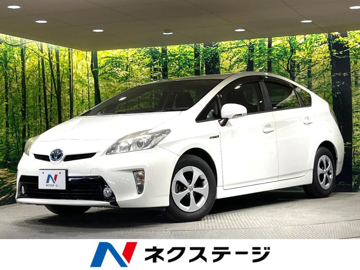 2013 Toyota Prius DAA-ZVW30 (UW-69f95ef271a4e)[3]