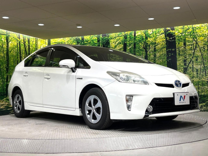 2013 Toyota Prius DAA-ZVW30 (UW-69f95ef271a4e)[5]