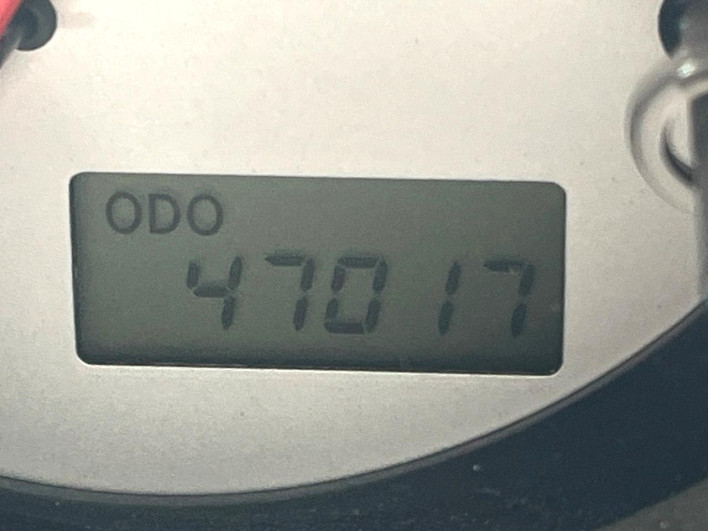 2005 Toyota MR-S TA-ZZW30 (UW-69f95f013b632)[2]