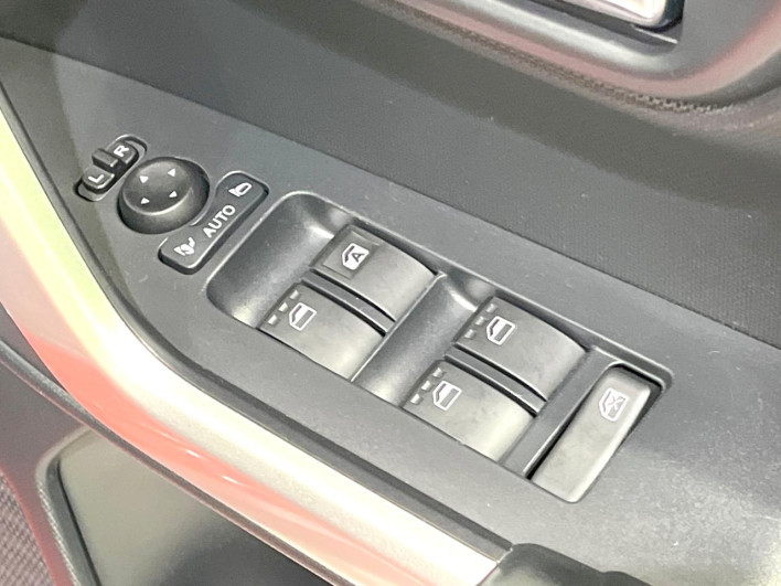 2019 Daihatsu Rocky 5BA-A200S (UW-69faaf16476cb)[21]