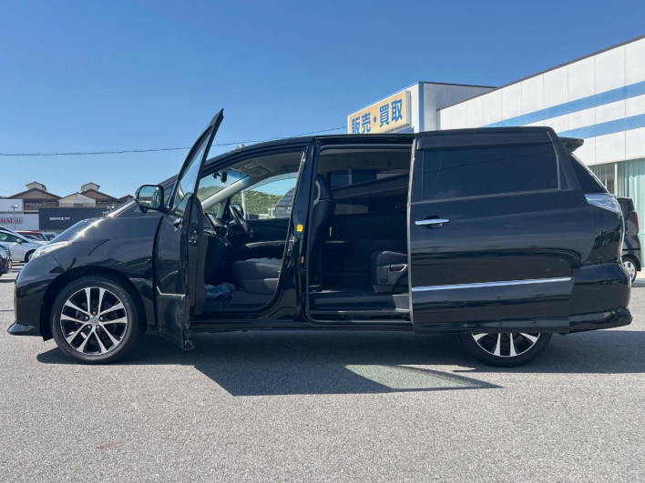 2013 Toyota Estima DBA-ACR50W (UW-69faaf1f16b74)[10]
