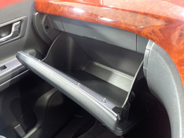 2009 Toyota Vellfire DBA-ANH20W (UW-69faaf27692f2)[12]
