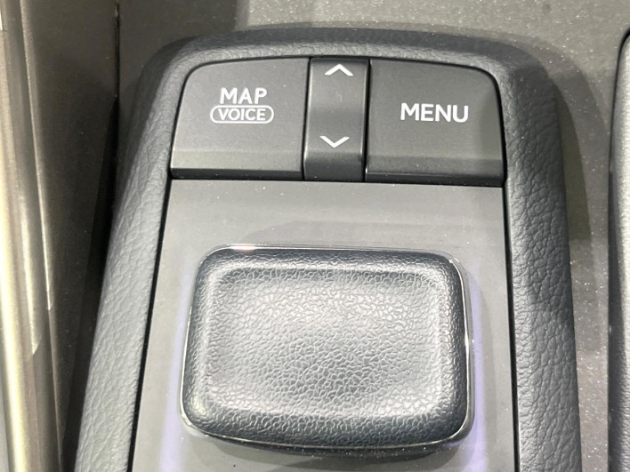 2015 Lexus IS DAA-AVE35 (UW-69faaf29ef647)[29]