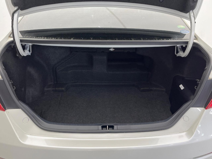 2013 Toyota Camry DAA-AVV50 (UW-69faaf2a5e058)[22]