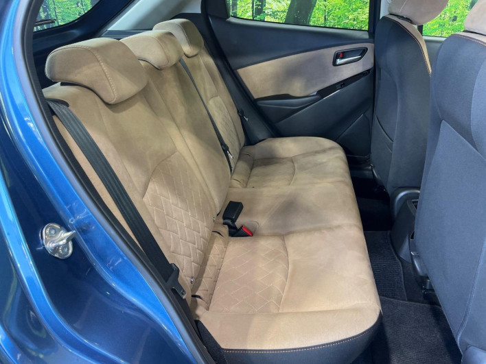 2017 Mazda Demio DBA-DJ3FS (UW-69faaf4769050)[15]