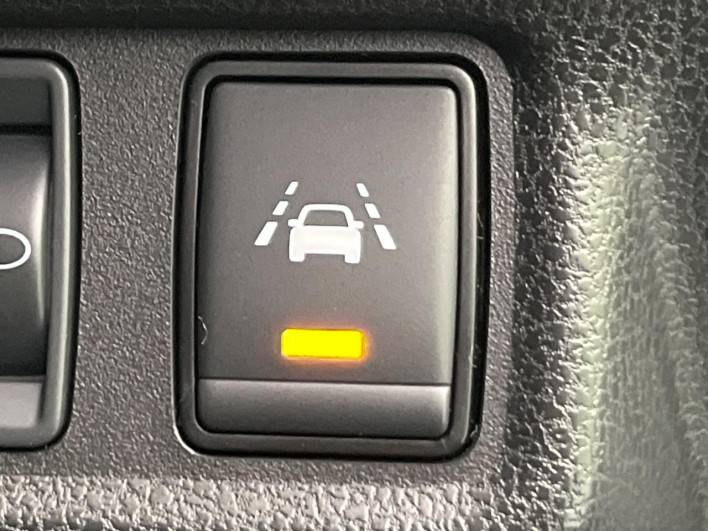 2019 Nissan Note DBA-E12 (UW-69faaf4b18846)[21]