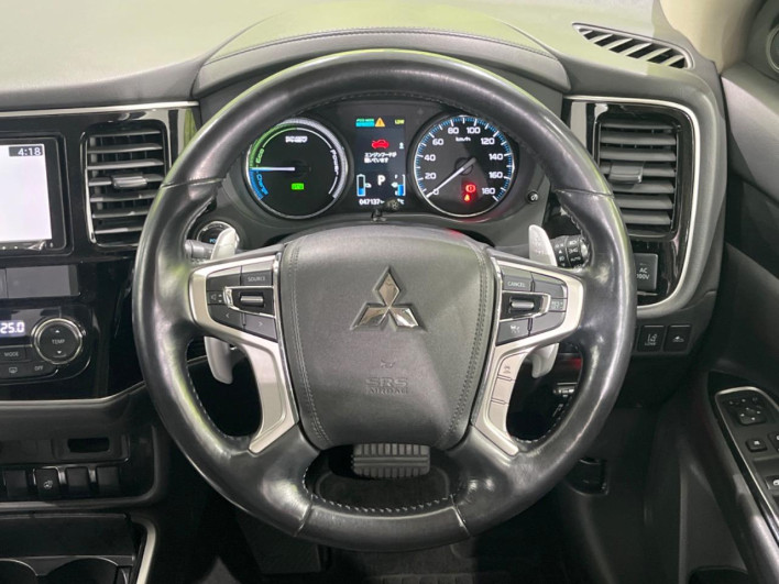 2015 Mitsubishi OUTLANDER PHEV DLA-GG2W (UW-69faaf53cadaa)[14]
