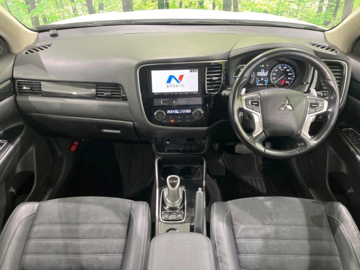 2015 Mitsubishi OUTLANDER PHEV DLA-GG2W (UW-69faaf53cadaa)[13]