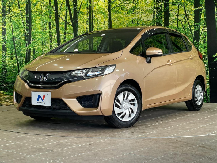 2013 Honda Fit DBA-GK3 (UW-69faaf55301c0)[0]