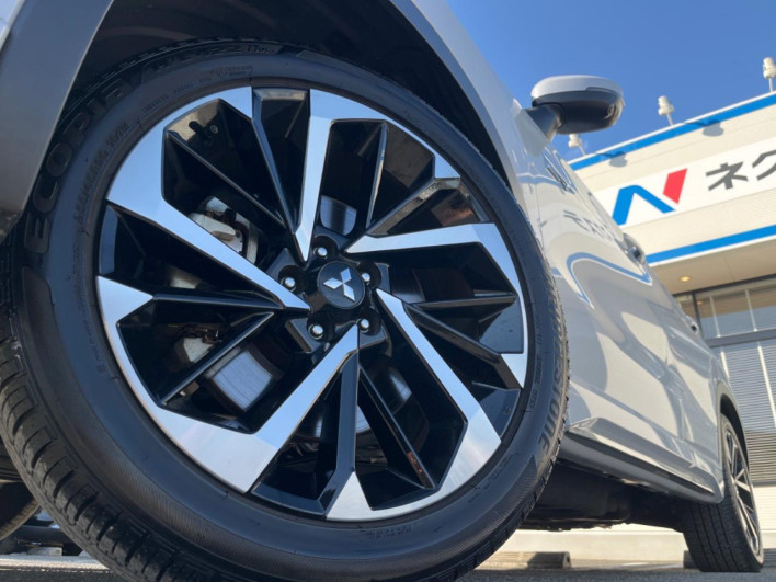 2023 Mitsubishi OUTLANDER PHEV 5LA-GN0W (UW-69faaf55d6a2a)[28]
