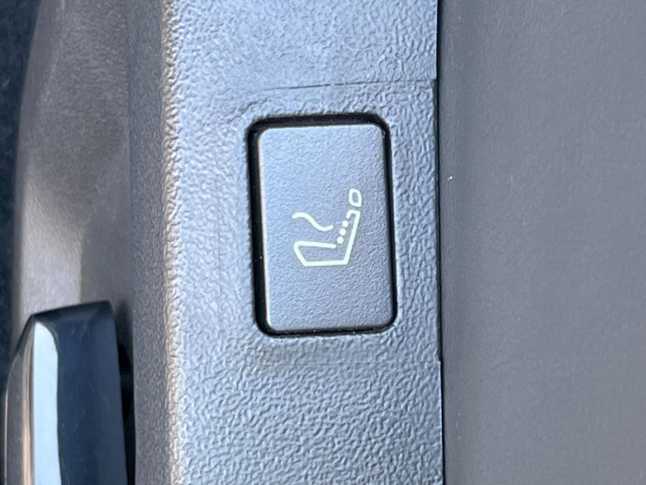 2023 Mitsubishi OUTLANDER PHEV 5LA-GN0W (UW-69faaf55d6a2a)[9]