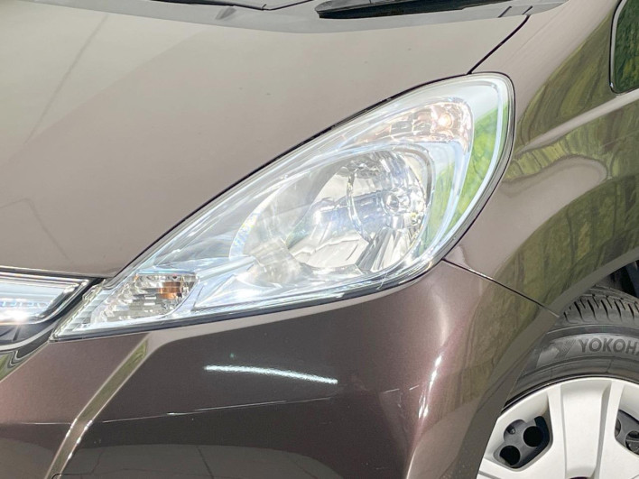 2013 Honda Fit Hybrid DAA-GP1 (UW-69faaf56240b5)[8]
