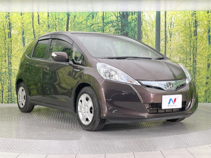 2013 Honda Fit Hybrid DAA-GP1 (UW-69faaf56240b5)[15]