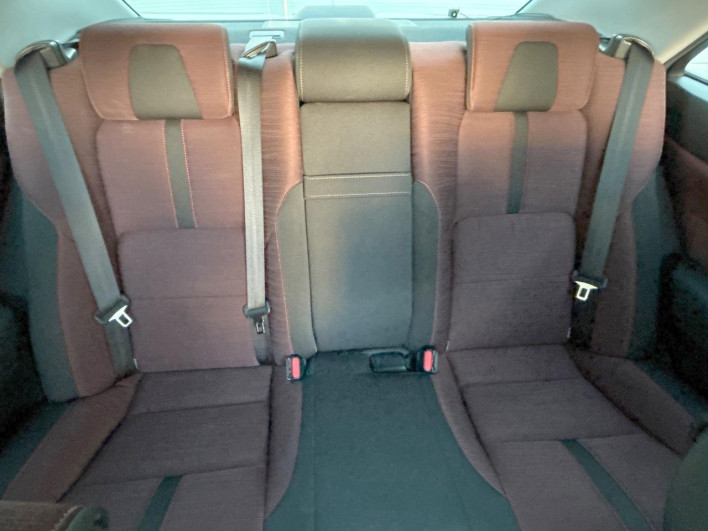 2013 Toyota Crown DBA-GRS210 (UW-69faaf5b7fefe)[22]
