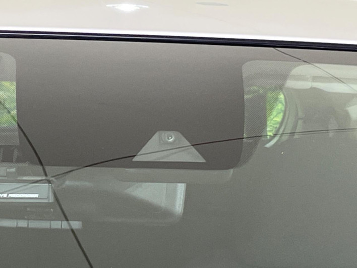 2017 Nissan Note DAA-HE12 (UW-69faaf62b1eb8)[12]