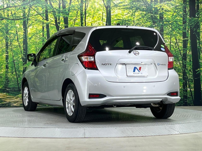 2017 Nissan Note DAA-HE12 (UW-69faaf62b1eb8)[17]