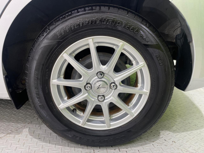 2017 Nissan Note DAA-HE12 (UW-69faaf62b1eb8)[6]