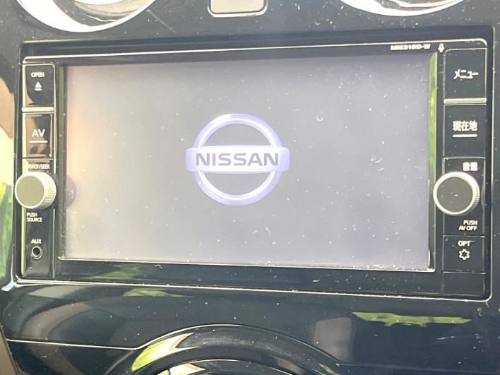 2018 Nissan Note DAA-HE12 (UW-69faaf62e224f)[24]