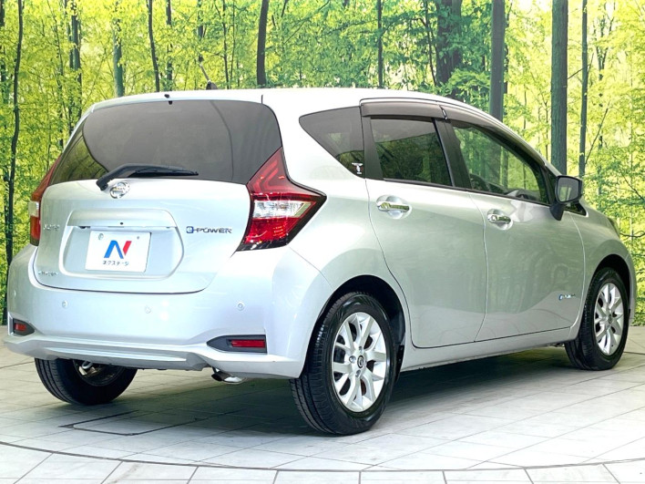 2018 Nissan Note DAA-HE12 (UW-69faaf62e224f)[29]