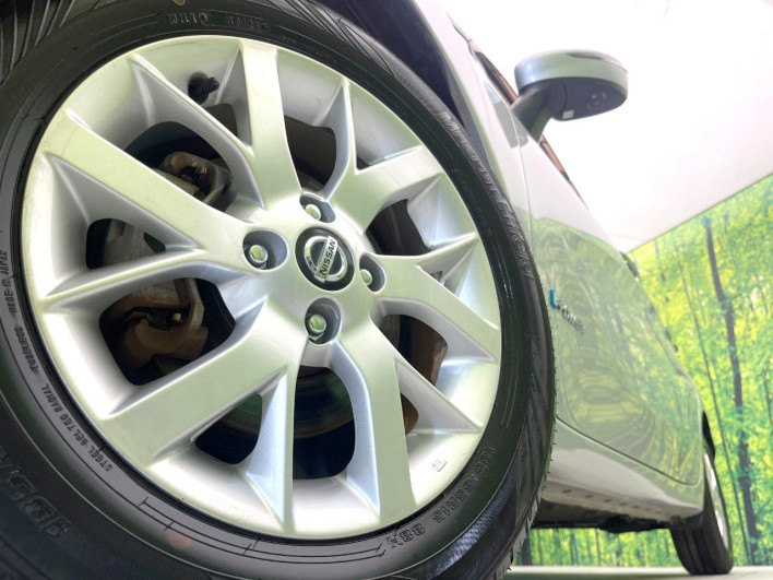 2018 Nissan Note DAA-HE12 (UW-69faaf62e224f)[11]