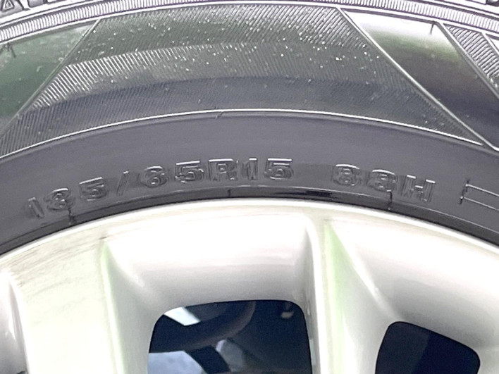 2018 Nissan Note DAA-HE12 (UW-69faaf62e224f)[13]