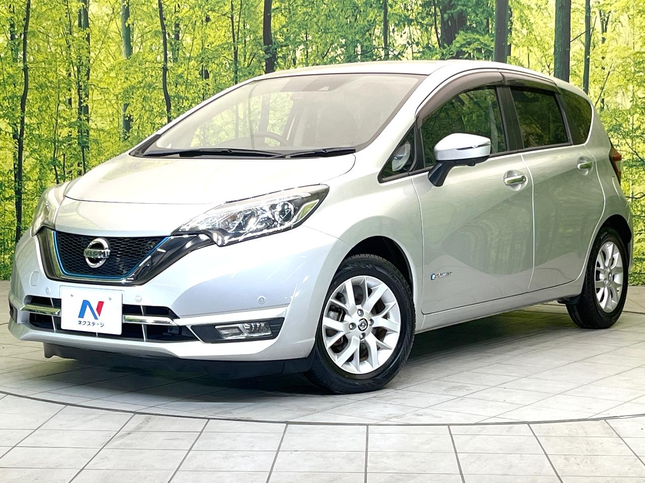 2018 Nissan Note DAA-HE12