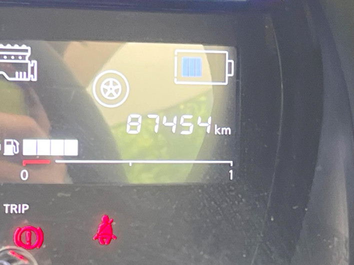 2018 Nissan Note DAA-HE12 (UW-69faaf62e224f)[2]