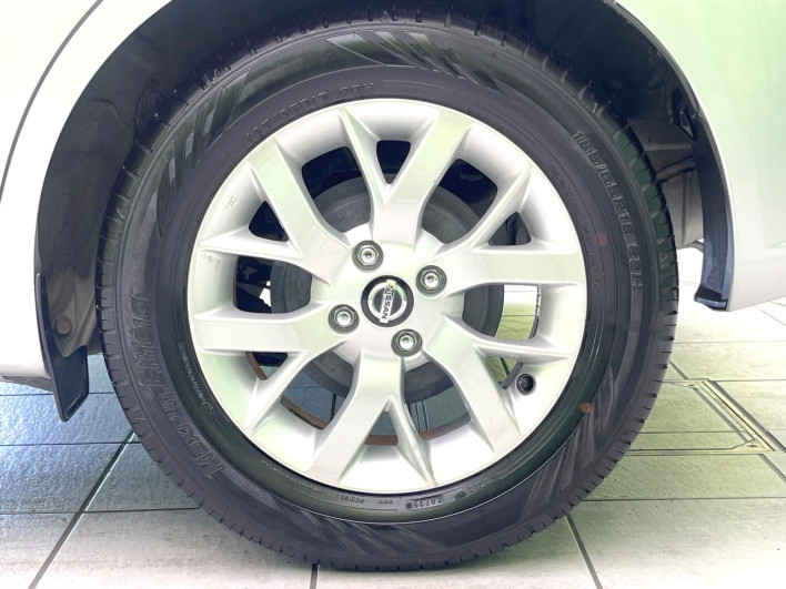 2018 Nissan Note DAA-HE12 (UW-69faaf62e224f)[12]