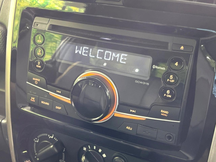 2017 Suzuki Jimny ABA-JB23W (UW-69faaf6b25871)[13]
