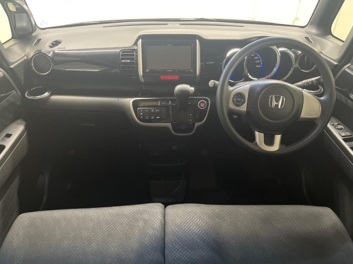 2014 Honda N-BOX CUSTOM DBA-JF1 (UW-69faaf6e44064)[11]