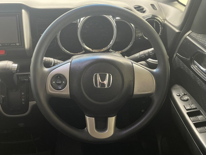 2014 Honda N-BOX CUSTOM DBA-JF1 (UW-69faaf6e44064)[12]