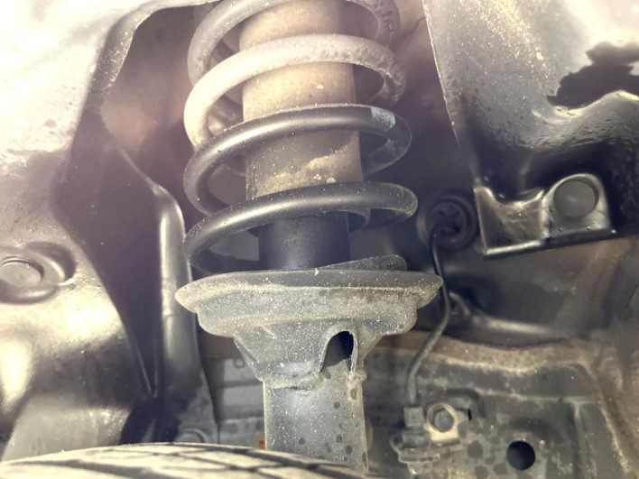 2014 Honda N-BOX DBA-JF1 (UW-69faaf6e4c448)[18]