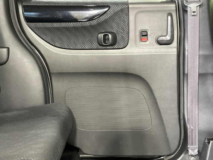 2014 Honda N-BOX CUSTOM DBA-JF2 (UW-69faaf709ebaf)[25]