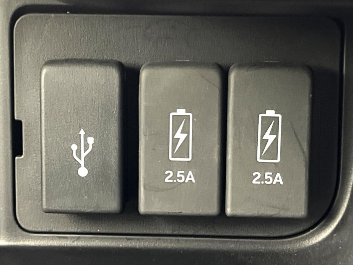 2019 Honda N-BOX CUSTOM DBA-JF3 (UW-69faaf7235601)[23]