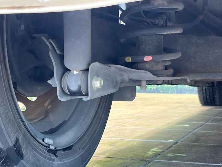 2019 Honda N-BOX DBA-JF3 (UW-69faaf73954bb)[8]