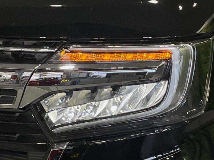 2021 Honda N-BOX CUSTOM 6BA-JF3 (UW-69faaf75a707d)[10]