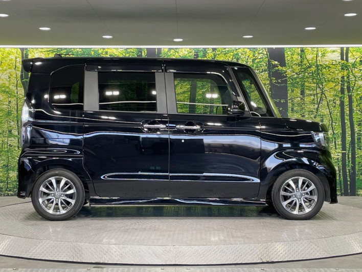 2021 Honda N-BOX CUSTOM 6BA-JF3 (UW-69faaf75a707d)[15]