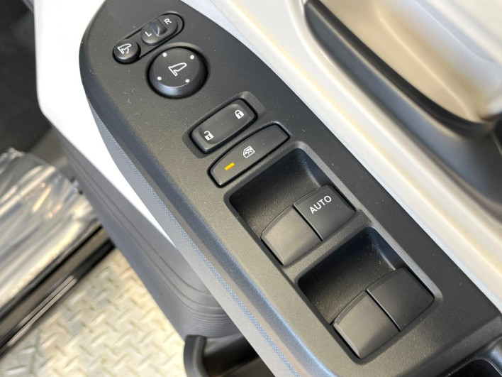 2025 Honda N-BOX 6BA-JF5 (UW-69faaf7ad12b1)[28]