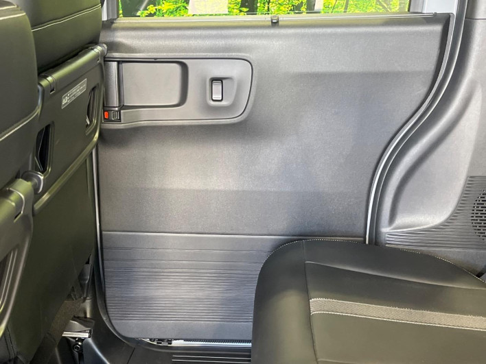 2024 Honda N-BOX CUSTOM 6BA-JF5 (UW-69faaf7b63b36)[20]