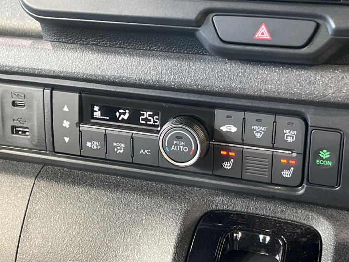 2024 Honda N-BOX CUSTOM 6BA-JF5 (UW-69faaf7b63b36)[25]