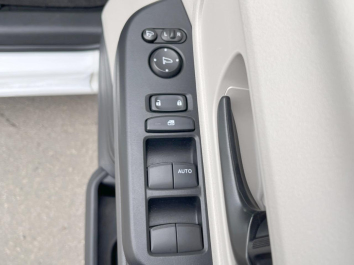 2024 Honda N-BOX 6BA-JF6 (UW-69faaf7c5e6d7)[22]