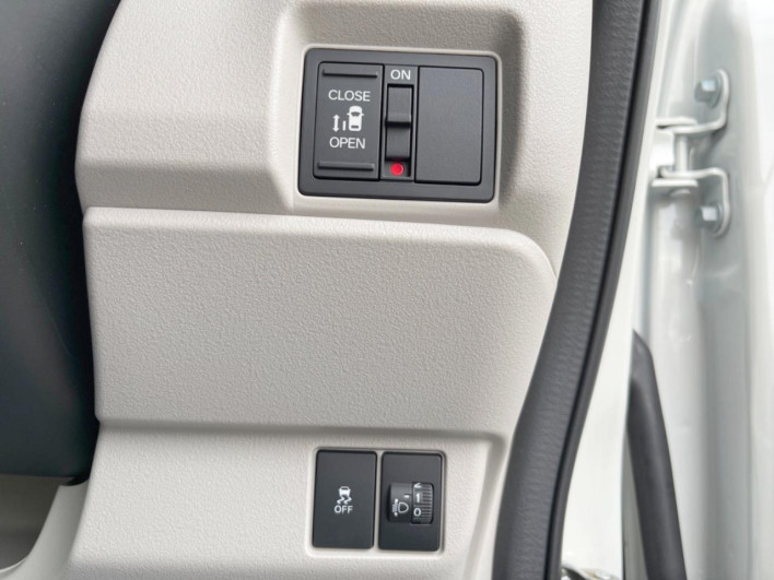 2024 Honda N-BOX 6BA-JF6 (UW-69faaf7c5e6d7)[23]
